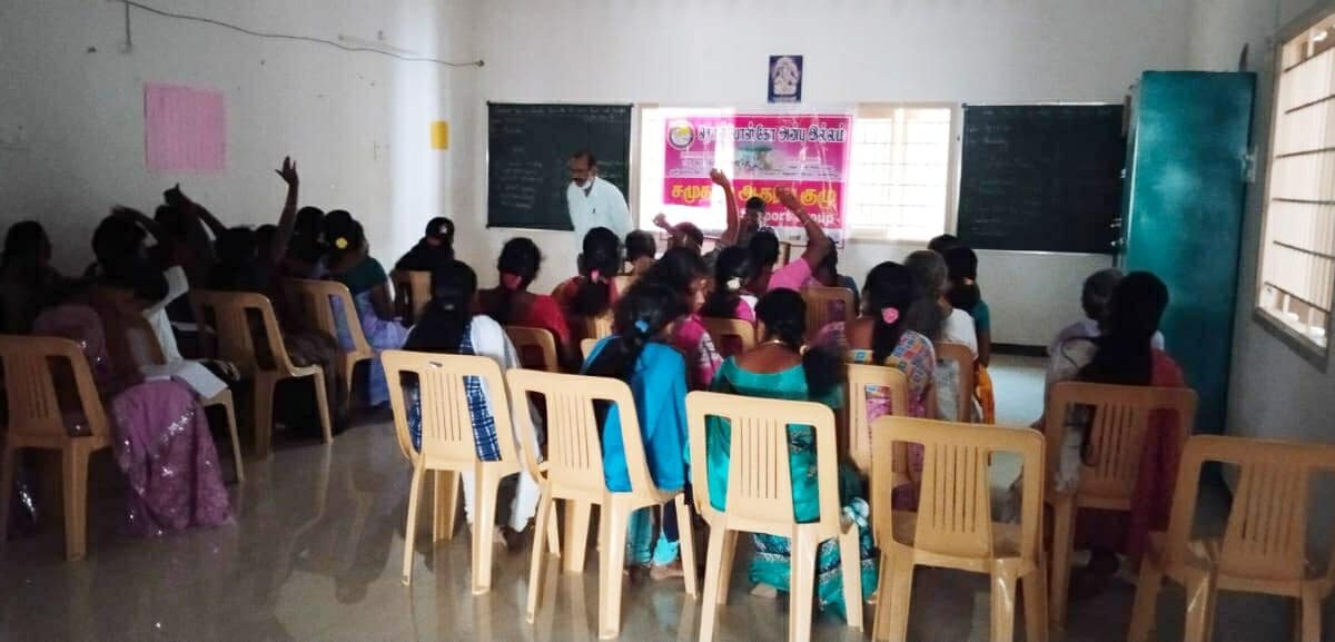 Vennanthur Don Bosco Anbu Illam organised a training for Community support Group members